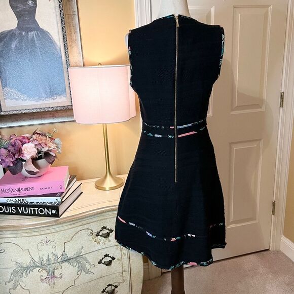 $398 EEUC Kate Spade Blossom Trim Dress in Black Picnic Perfect Tweed Size 2 - Picture 9 of 9